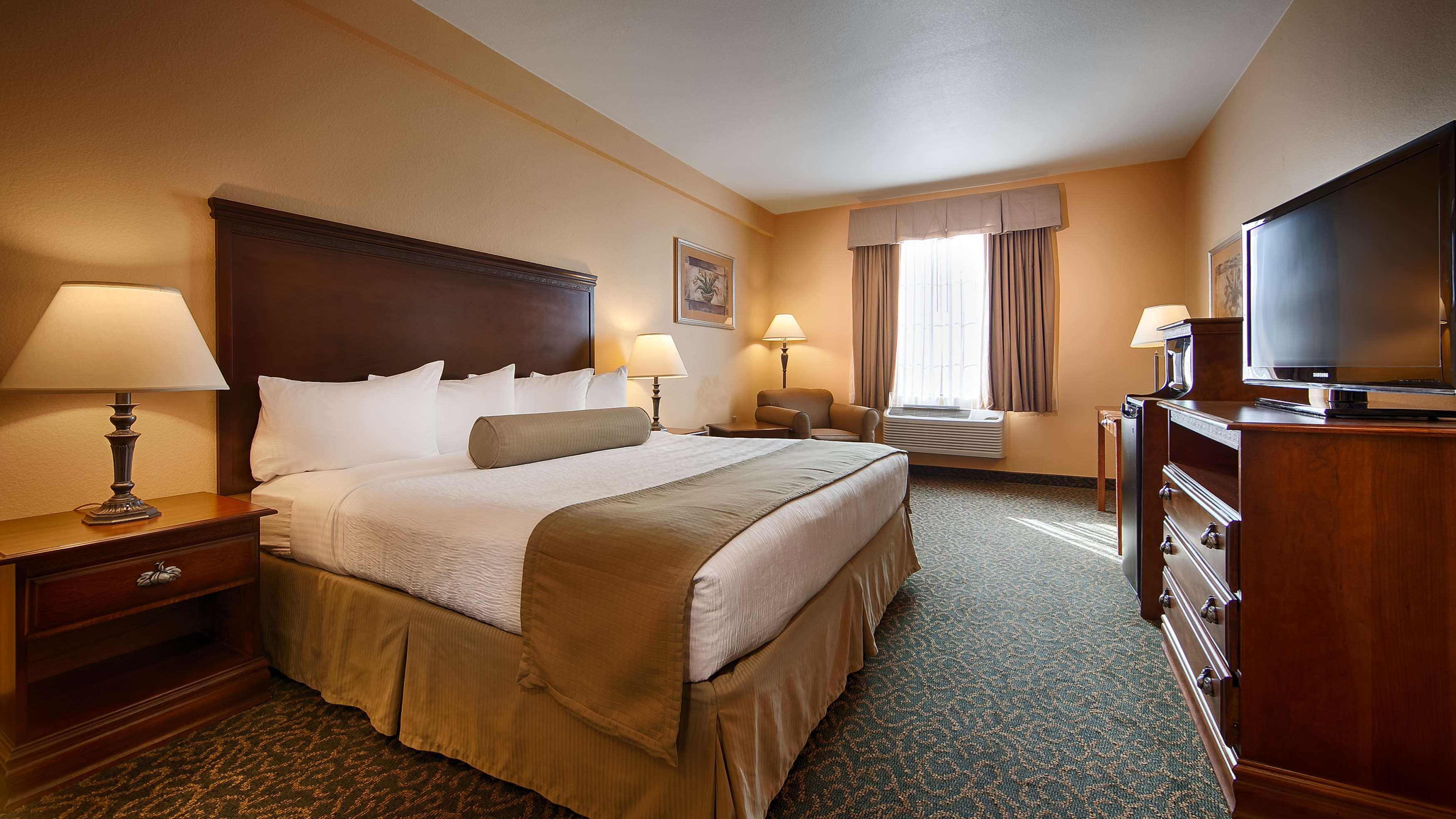 Best Western Plus Executive Hotel & Suites Sulphur Esterno foto