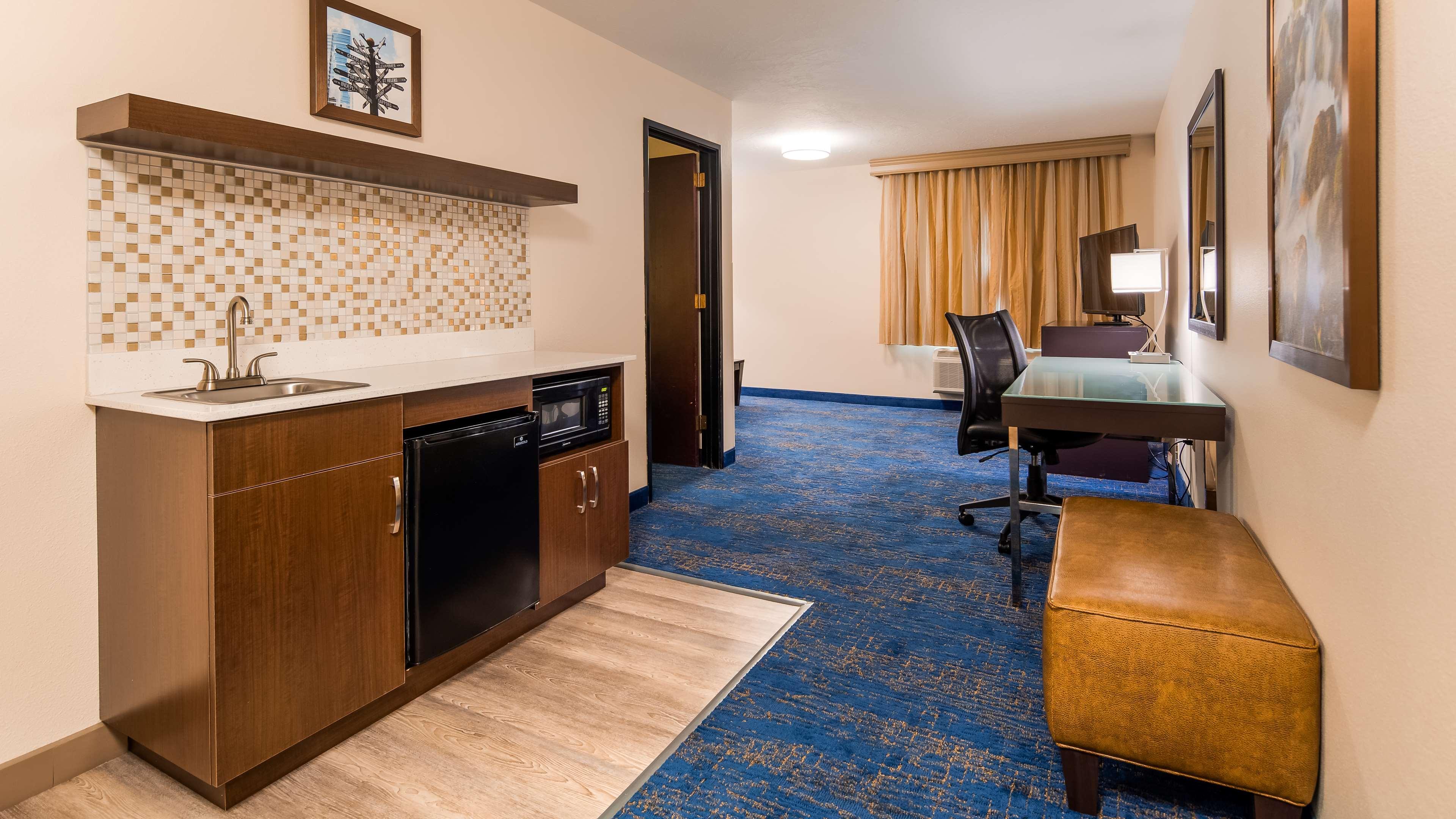 Best Western Plus Executive Hotel & Suites Sulphur Esterno foto