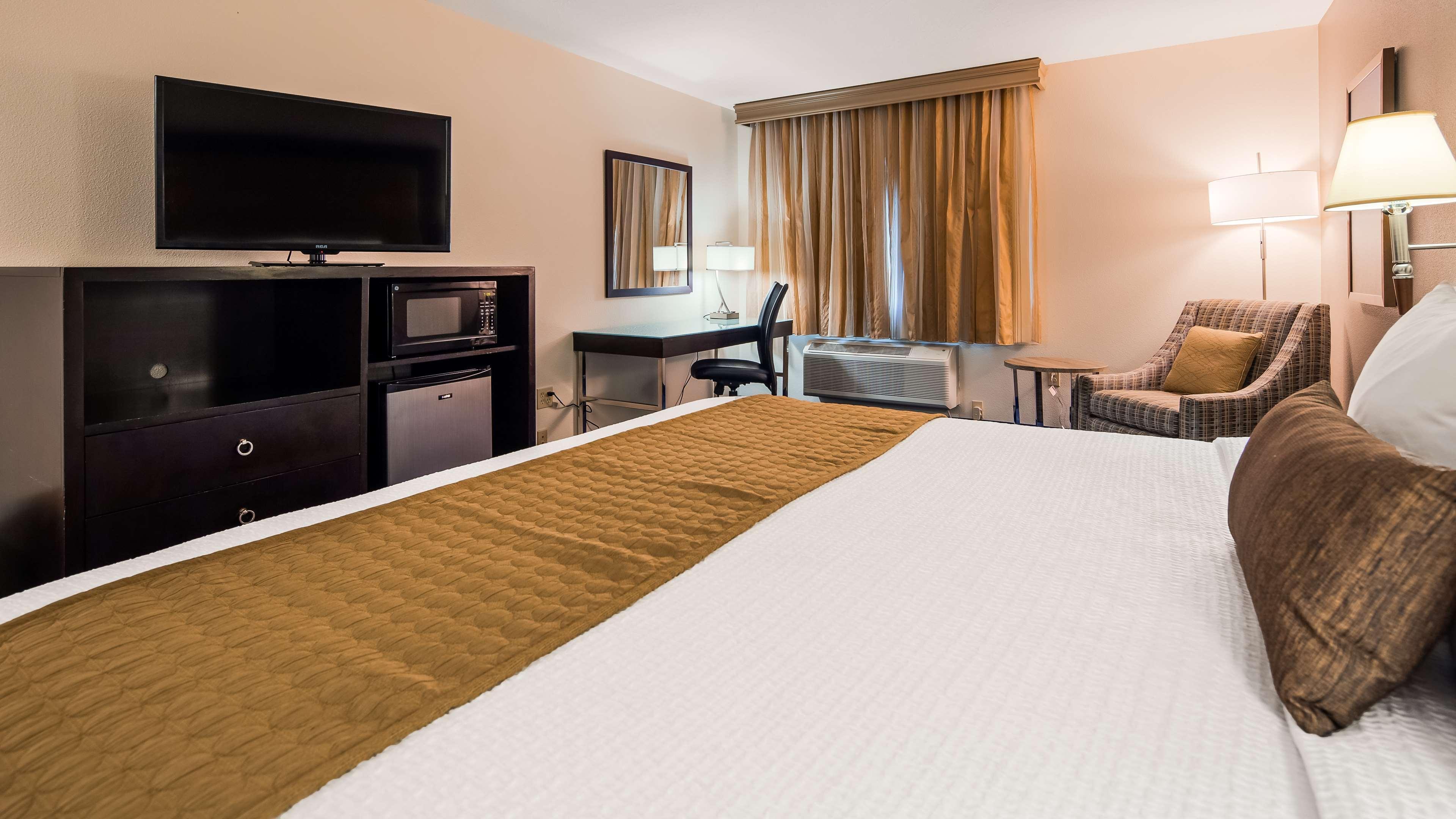 Best Western Plus Executive Hotel & Suites Sulphur Esterno foto
