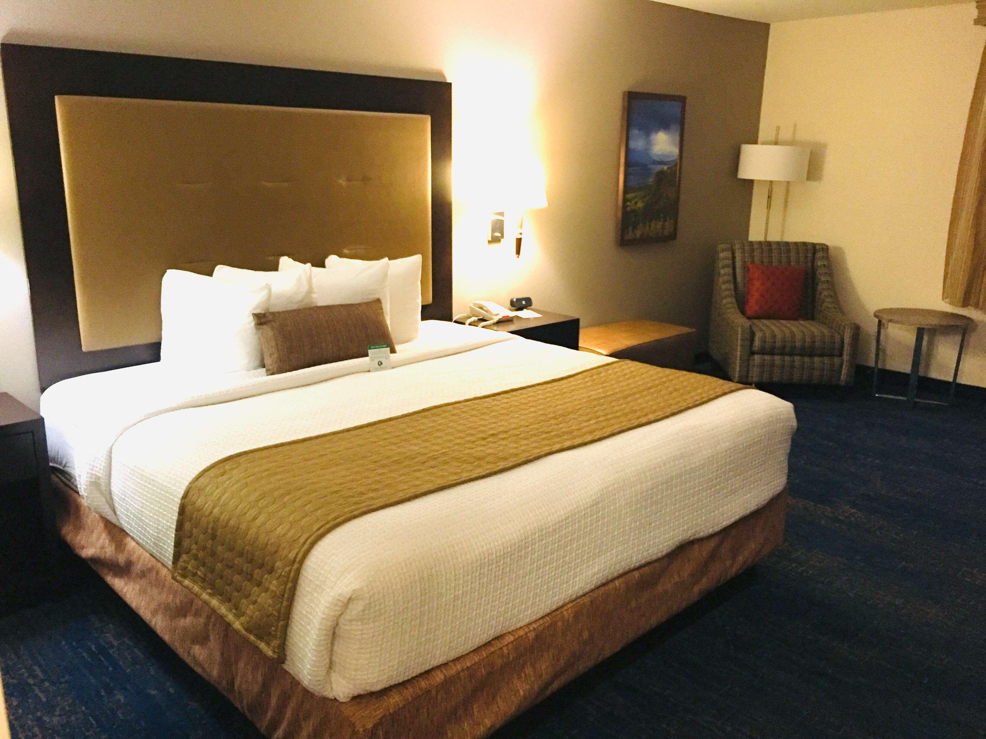 Best Western Plus Executive Hotel & Suites Sulphur Esterno foto