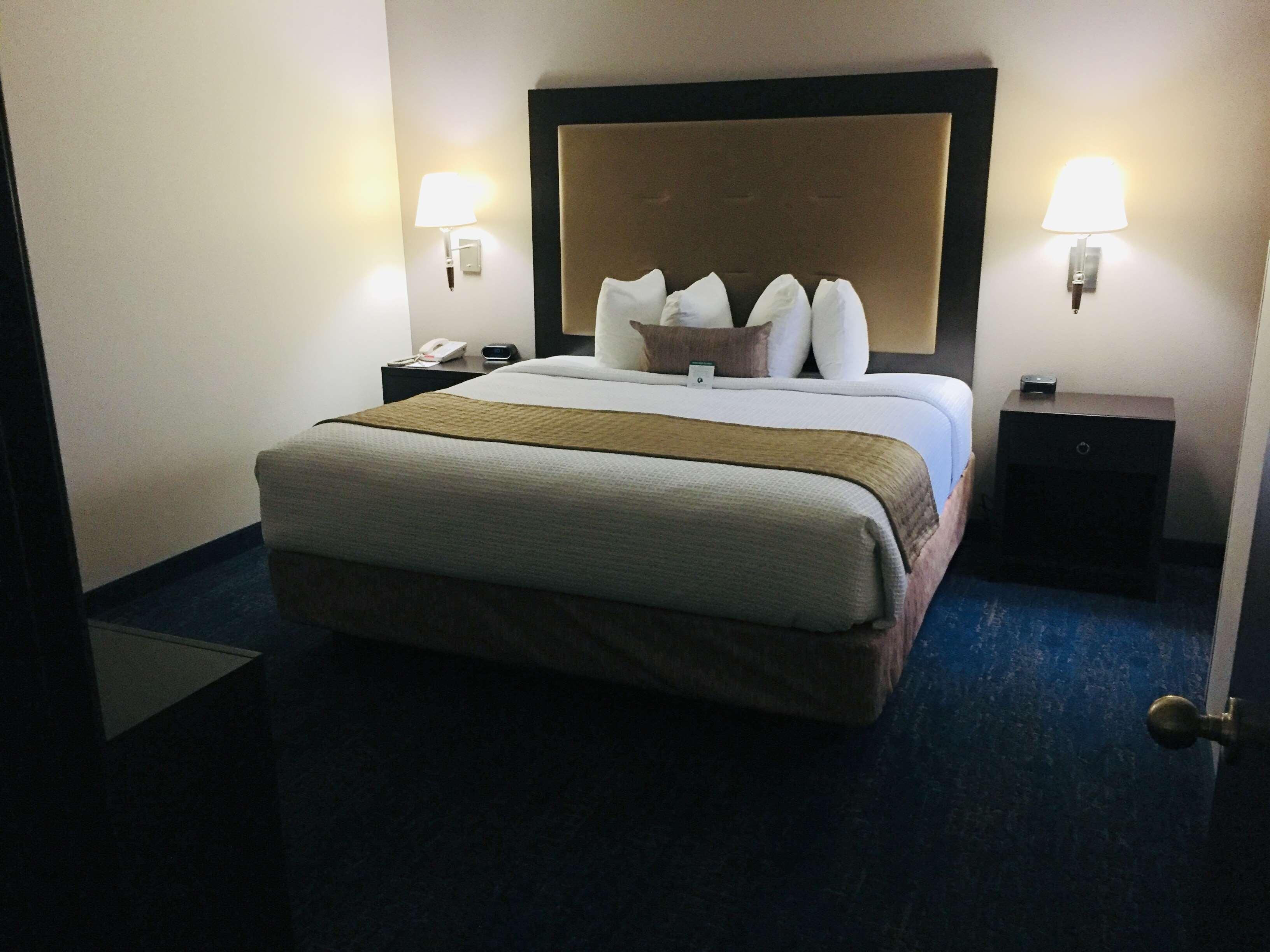 Best Western Plus Executive Hotel & Suites Sulphur Esterno foto