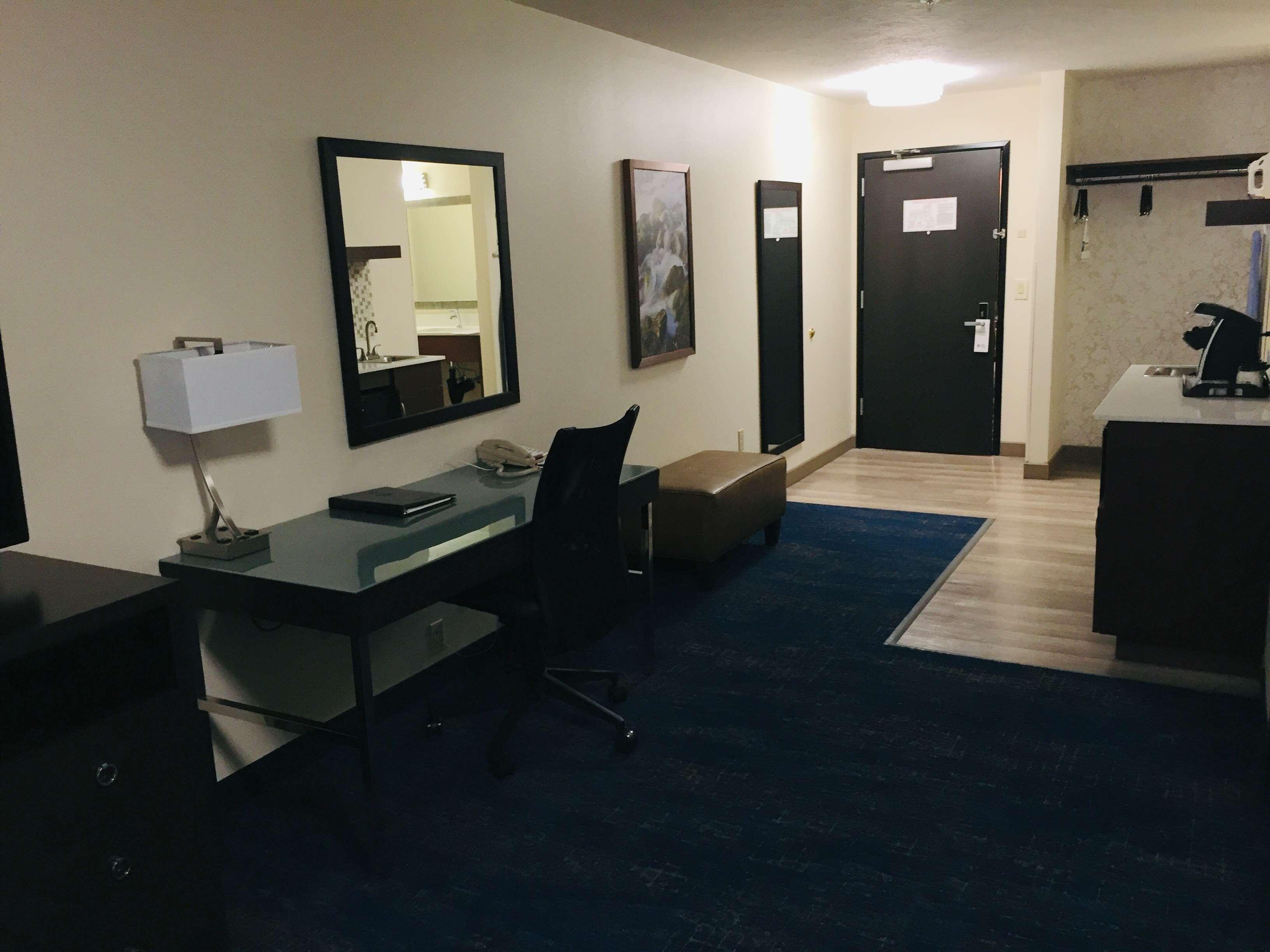 Best Western Plus Executive Hotel & Suites Sulphur Esterno foto